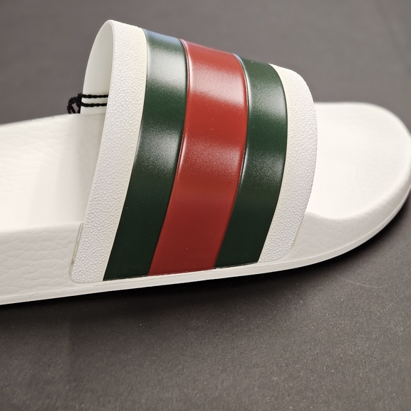 GUCCI Men's Web Rubber Slide Sandal - Picture 3 of 10